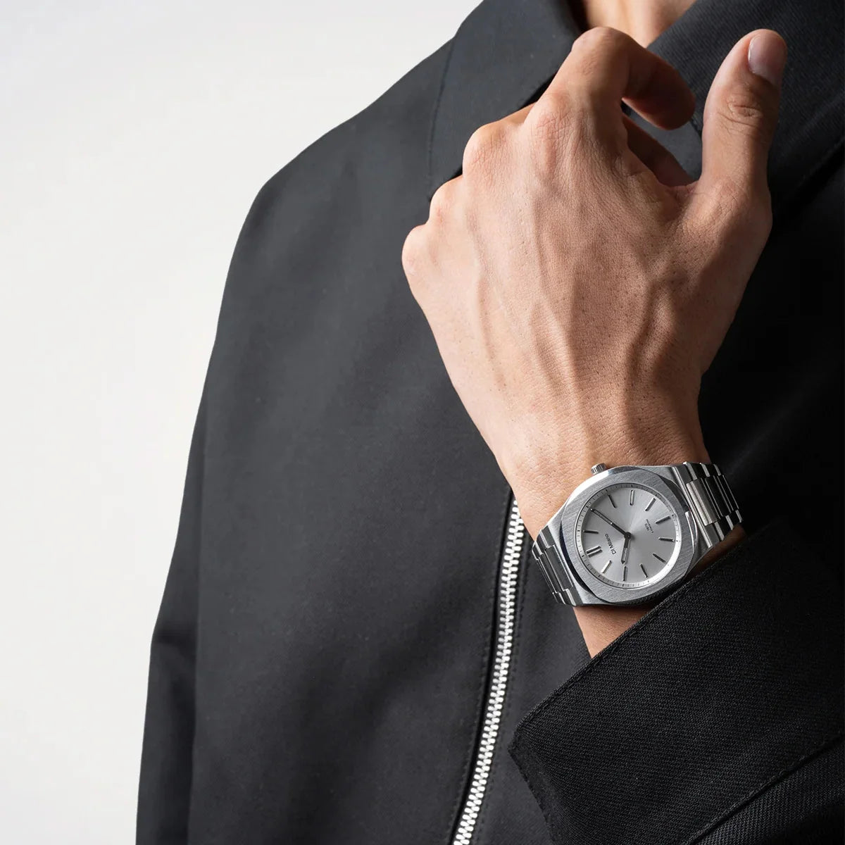 Ultra Thin Groovy Silver 39mm UHBJ02