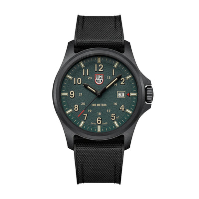 Atacama Field Urban Adventure 43mm XL.1977 Luminox