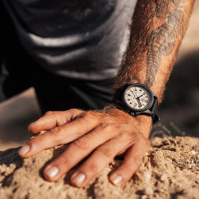 Atacama Field 43mm XL.1971.SET Luminox