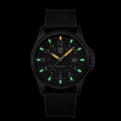 Atacama Field 43mm XL.1970.SET Luminox