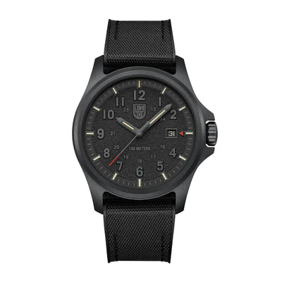 Atacama Field Urban Adventure 43mm XL.1961 Luminox